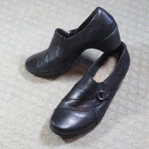 Michel Menard Size 11 Black Leather 2" Heeled Loafers